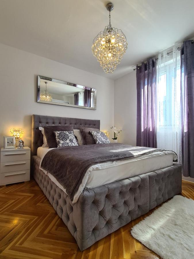 Luxurious Apartment Majda, 2 Bathrooms And Free Parking Split Ngoại thất bức ảnh